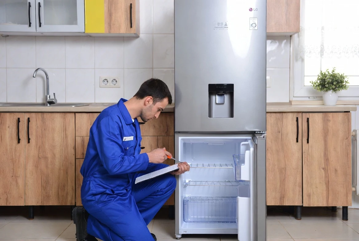 نمایندگی تعمیر یخچال فریزر ال جی در تهران